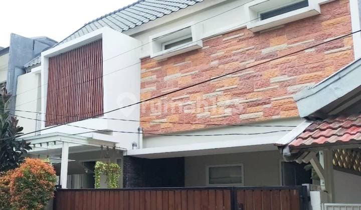 Rumah Bagus 2 Lantai Minimalis SHM di Sektor 9 Bintaro Jaya