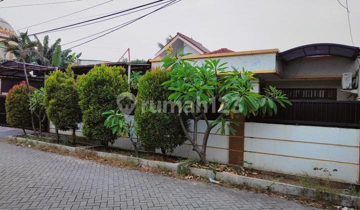 Rumah Murah Hook 1,5 Lantai SHM di Karang Tengah Ciledug Tangerang
