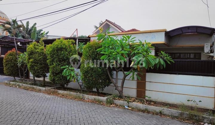 Rumah Murah Hook 1,5 Lantai SHM di Karang Tengah Ciledug Tangerang
