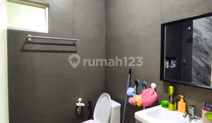 Rumah Murah Minimalis Nyaman & Asri di Kebayoran Bintaro Jaya
