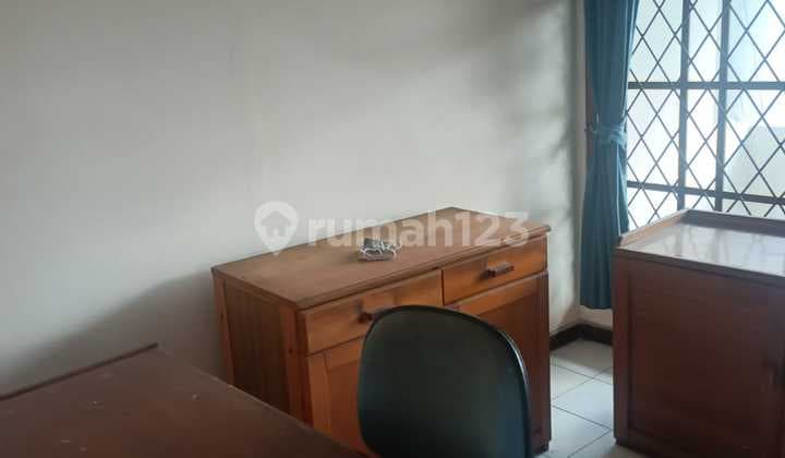 Rumah Murah Hook Bagus 2 Lantai di Lebak Bulus Jakarta Selatan