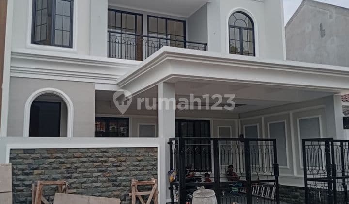 Rumah Bagus American Classic 2 Lantai Di Griya Loka Bsd
