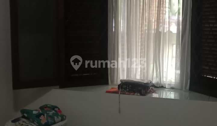 Rumah Murah Hook Bagus 2 Lantai di Lebak Bulus Jakarta Selatan