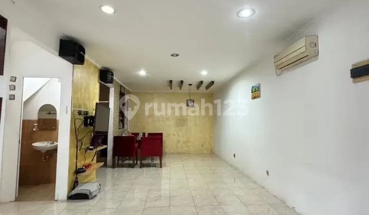 Disewa Rumah Green Court Cengkareng