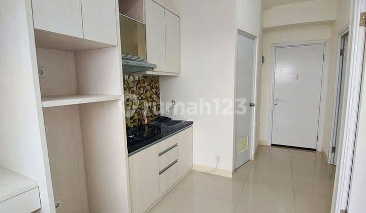 Apartemen Green Pramuka City Semi Furnished 2br