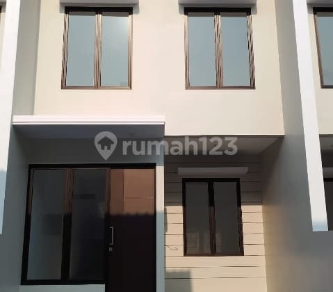 FOR SALE AFFORDABLE READY-TO-OCCUPY CLUSTER HOUSE IN WEST JAKARTA