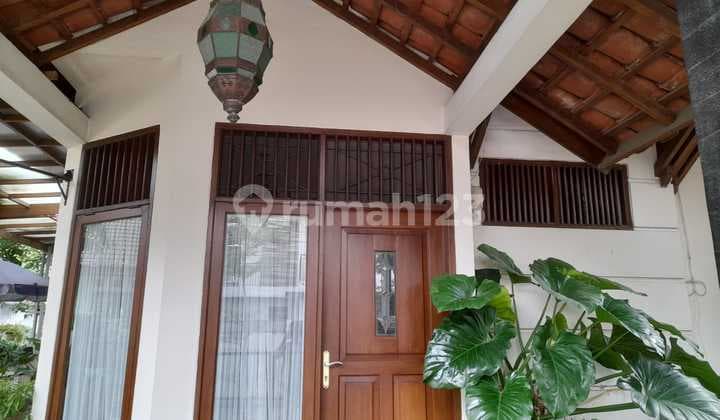 Rumah, 1 Lantai, SHM, bisa KPR, Hook di Bintaro Jaya Sektor 5