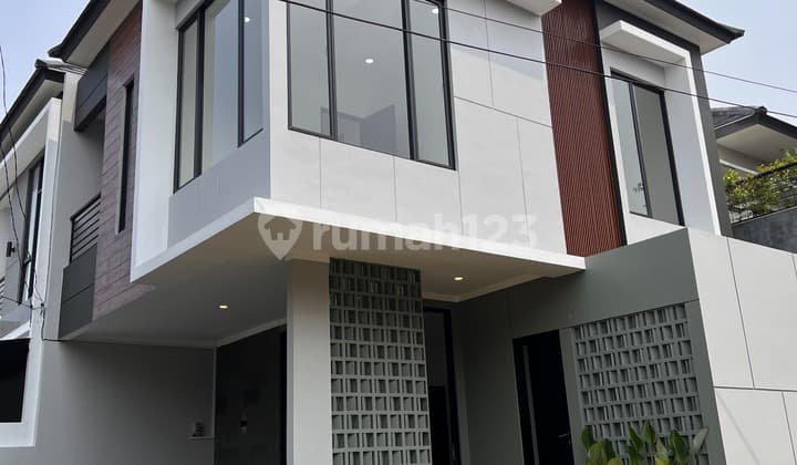 Rumah Siap Huni di Kucica Bintaro Jaya Sektor 9