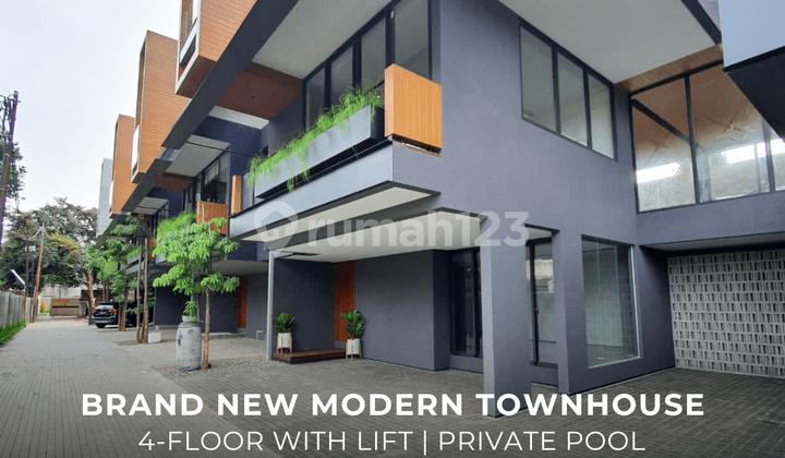 Dijual Townhouse Baru Spek Premium 4 Lantai di Kemang Jaksel
