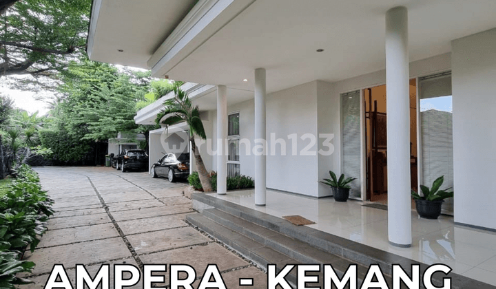 Rumah 1 Lantai Hijau Asri di Ampera Raya - Kemang
