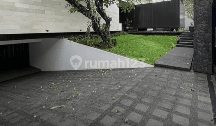 Jual Brand New House at Pondok Indah Luas 1075sqm,harga 55M nego