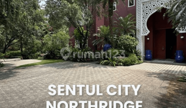 For Sale: Moroccan House in Sentul Golf, Area 2226 sqm, with Private Pool, Price 28 Billion.