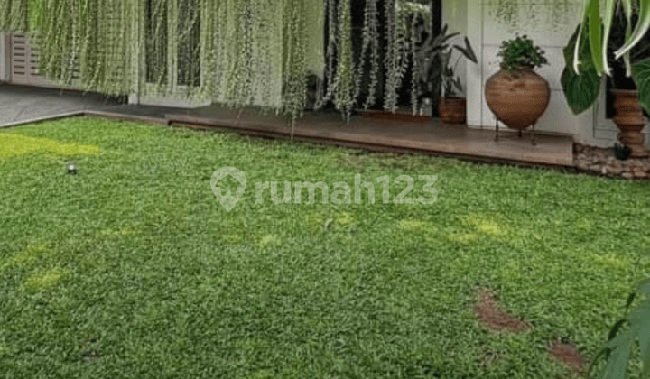 Sell Luxury House in Tirtyasa Kebayoran Baru, Area 458sqm, Price 43M negotiable.