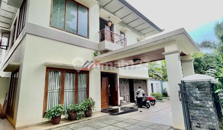 Dijual Rumah Mewah Harga Menarik Dalam Komplek Cinere, Depok