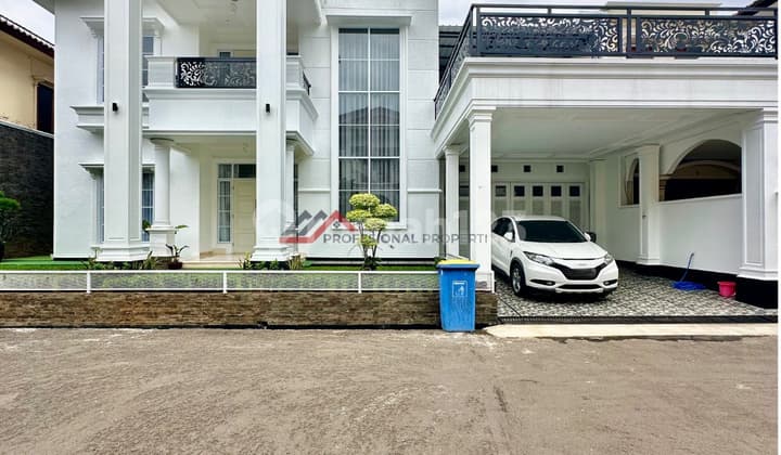 Luxurious house in an elite compound in Cilandak near Andara toll, South Jakarta