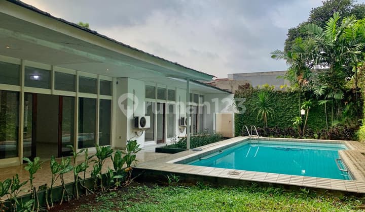 rumah siap huni bisa untuk kantor lingkungan tenang, Jakarta Selatan
