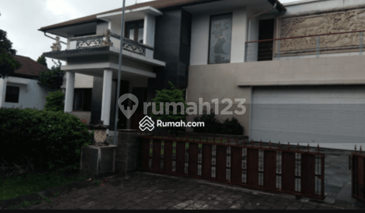 Rumah 2 Lantai Bagus di Pecatu Graha Aster Villa No 8 Kuta Selatan, Badung