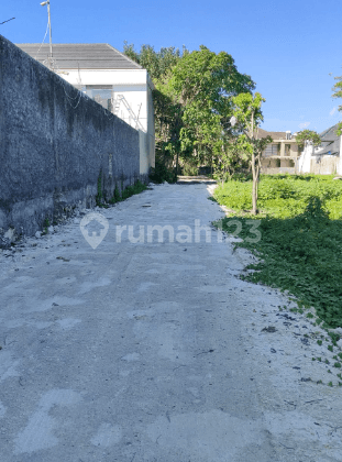 Tanah di Jl. Utama Batu Belig Seminyak, Badung