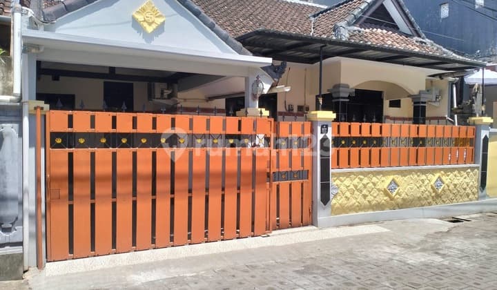 Termurah di Sesetan Rumah Sudah Termasuk Furniture