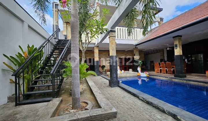 Rumah 2 Lantai Luas Dekat Pantai Sanur