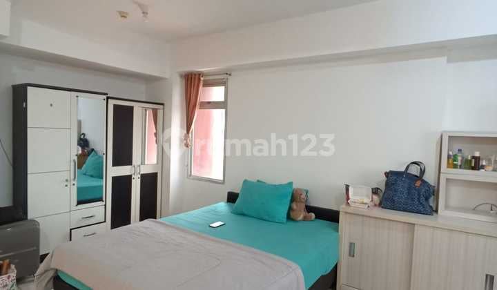 Disewakan Bulanan / Tahunan Apartemen Greenbay Pluit 2Br Jadi Studio Full Furnish (Coast View D) Lantai Rendah Unit Hoek (View Lap.tennis)