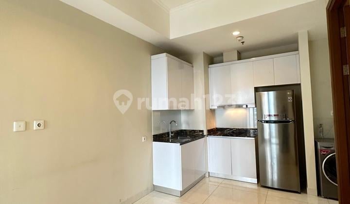 Disewakan 1+1 Bedroom Condo Semi Furnish Taman Anggrek Residence