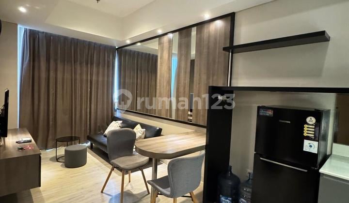 Disewakan 1 Bedroom Full Furnish Taman Anggrek Residence
