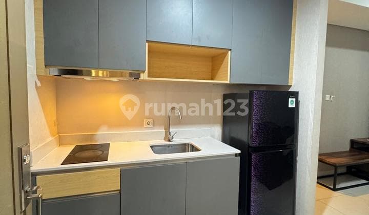 Disewakan 2 Bedroom Full Furnish Taman Anggrek Residence