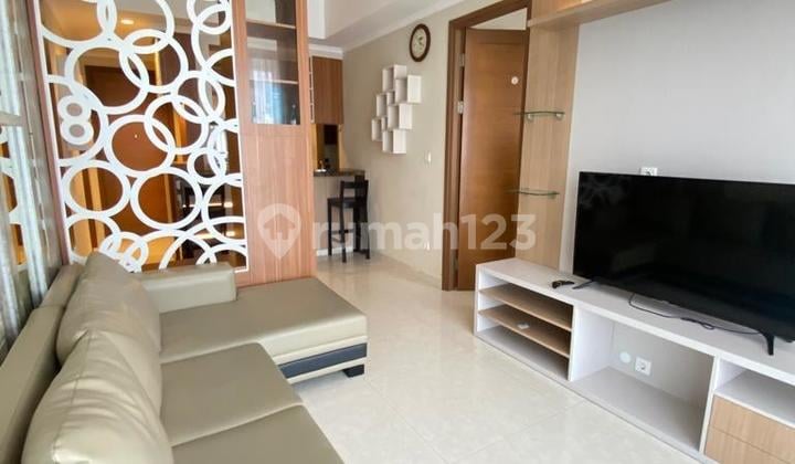 Disewakan 2+1 Bedroom Condo Full Furnish Taman Anggrek Residence
