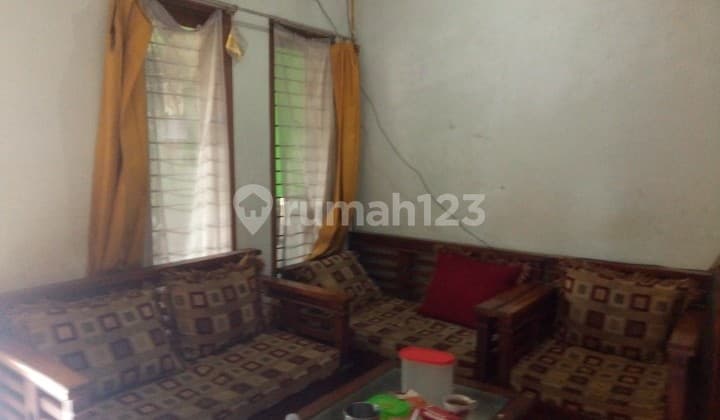 Rumah Dalam Komplek Strategis di Permata Kopo