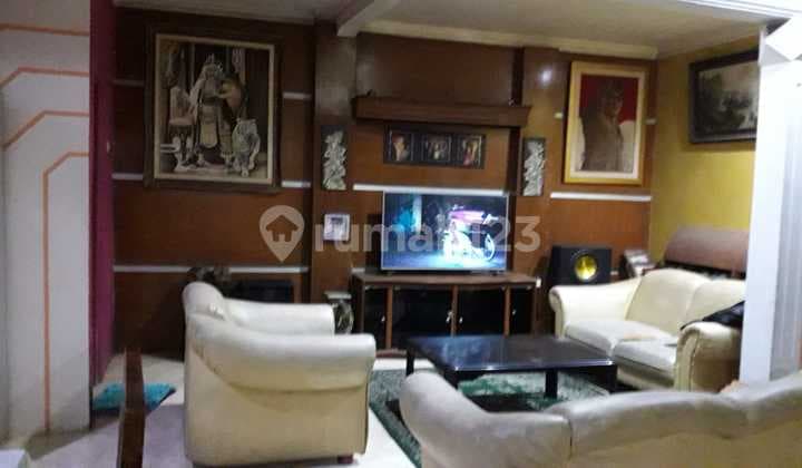 Rumah Bagus Dan Strategis di Sekeloa