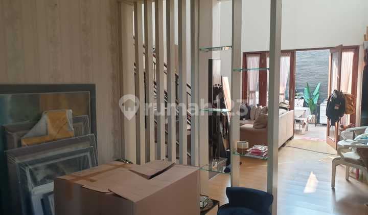 Rumah Semi Furnish Lokasi One Gate System di Batununggal