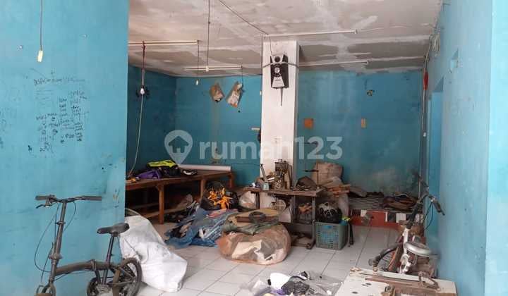 Rumah Lokasi Strategis Cocok Untuk Konveksi di Permata Kopo