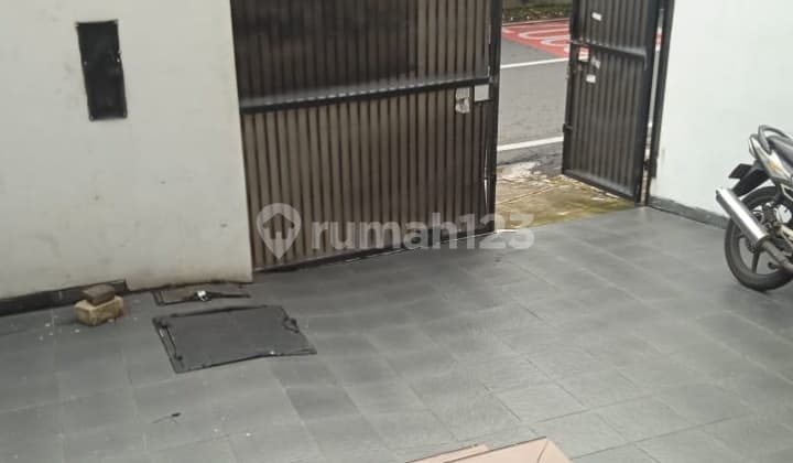 Rumah Disewakan Tomang Jktbarat