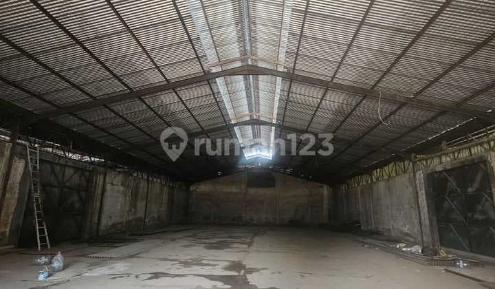 Gudang Disewakan Jembatan 3