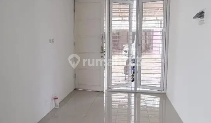 Rumah Disewakan Greencort Cengkareng