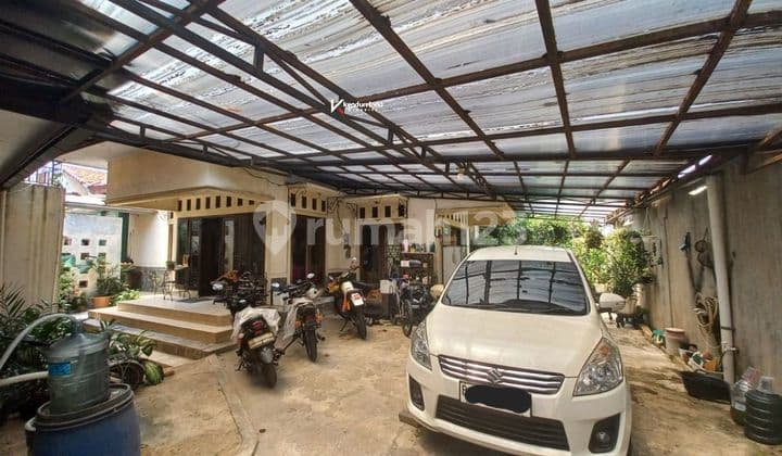 Rumah 1 lantai Dekat tol tb simatupang ps minggu Jakarta Selatan