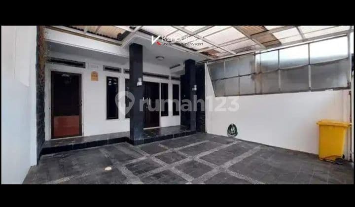 DiJual Cepat Rumah Murah Strategis
Dekat Ke Pondok Indah