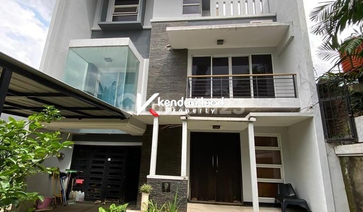 Rumah Modern Minimalis 3Lantai Private Pool Akses Dekat Tol Andara