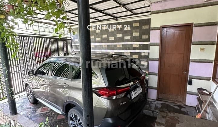 Hunian Split Level Stylish di Bintaro Sektor 9