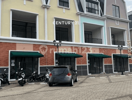 Disewakan Ruko Lokasi Sangat Strategis Dekat Area Pemukiman