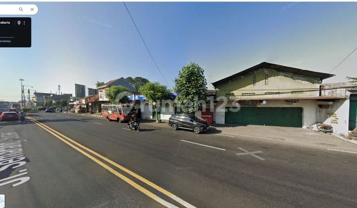 Gudang Kartosuro Jalur Utama Solo