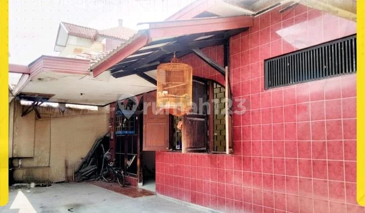 Rumah Bumi Laweyan Strategis Dekat Pusat Bisnis Rumah Bumi Laweyan Strategis Dekat Pusat Bisnis