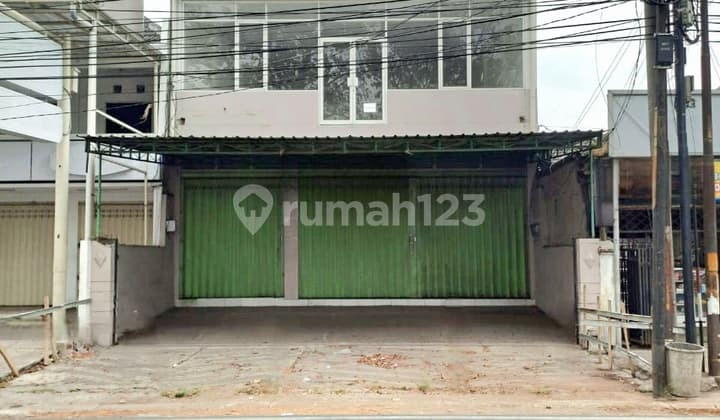 Ruko di Poros Jalan Utama Sawojajar Siap Pakai
