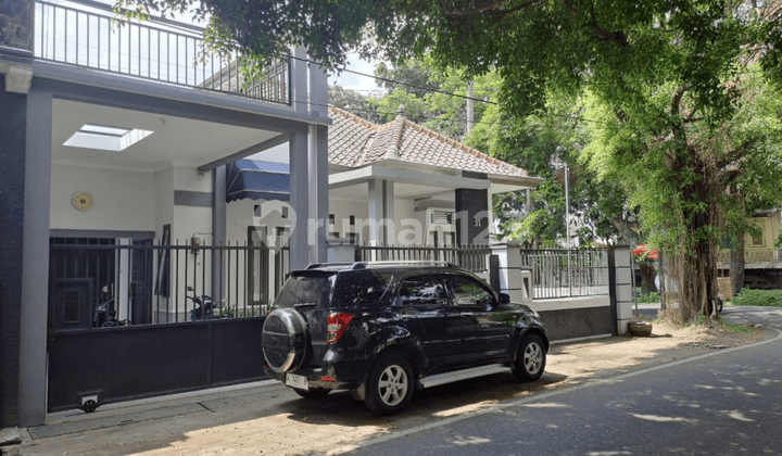 Rumah di Jalan Soekarno Hatta Kota Malang Posisi Hook