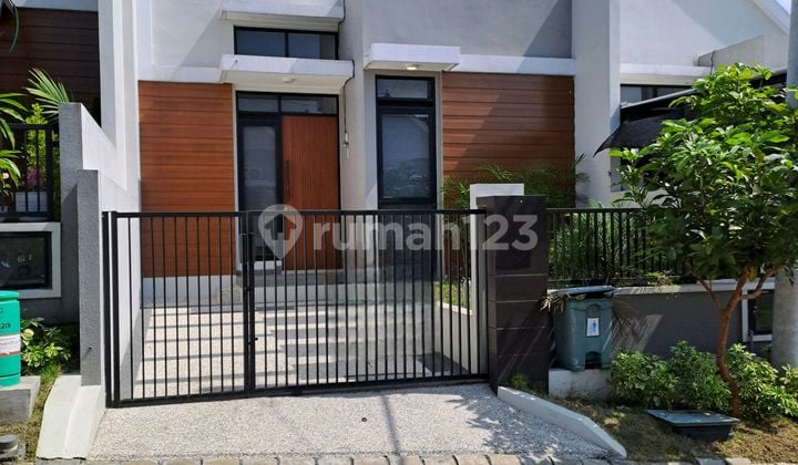 Rumah Siap Huni di Riverfront Urban Resort Sawojajar