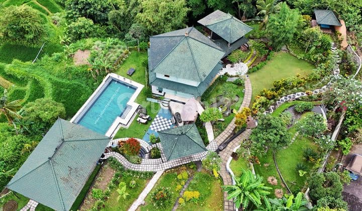 For Sale Villa With Fantastic View In Sambangan Areaarea