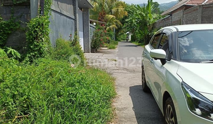 For sale land in aspal road and just 3 munite to Pepito and close to central Lovina