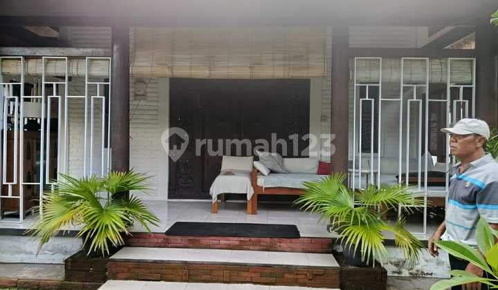For Sale 4 Bedroom Homestay Close To Central Lovina