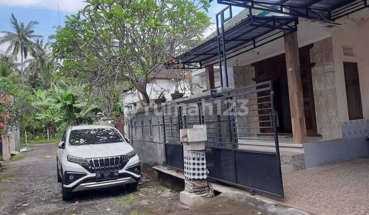 For Sale House In Lovina Area Just 4 Minute Drive To Beach